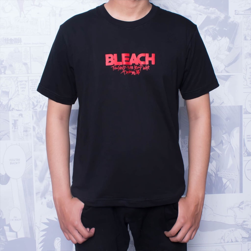 Embrace your inner hero with this captivating Clowor T-shirt celebrating the determined Kurosaki Ichigo!