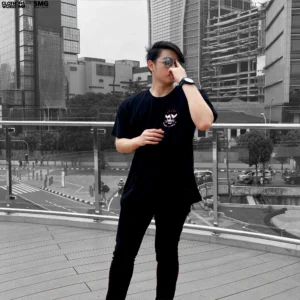 One Piece (Shanks The Red Hair) T-SHIRT